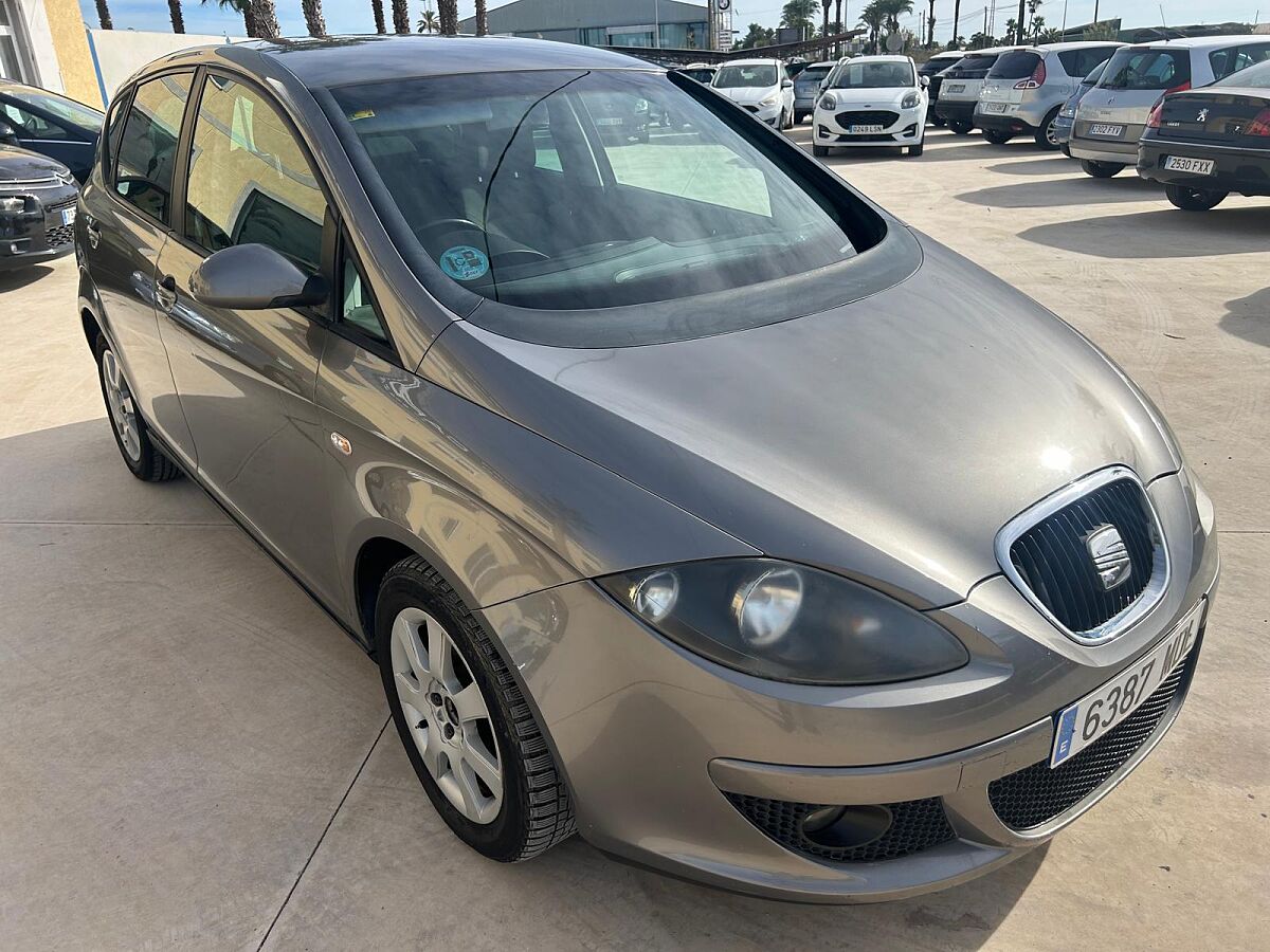 SEAT ALTEA SELECTIVE 1.6 SPANISH RHD IN SPAIN 148000 MILES BARGAIN PX 2004
